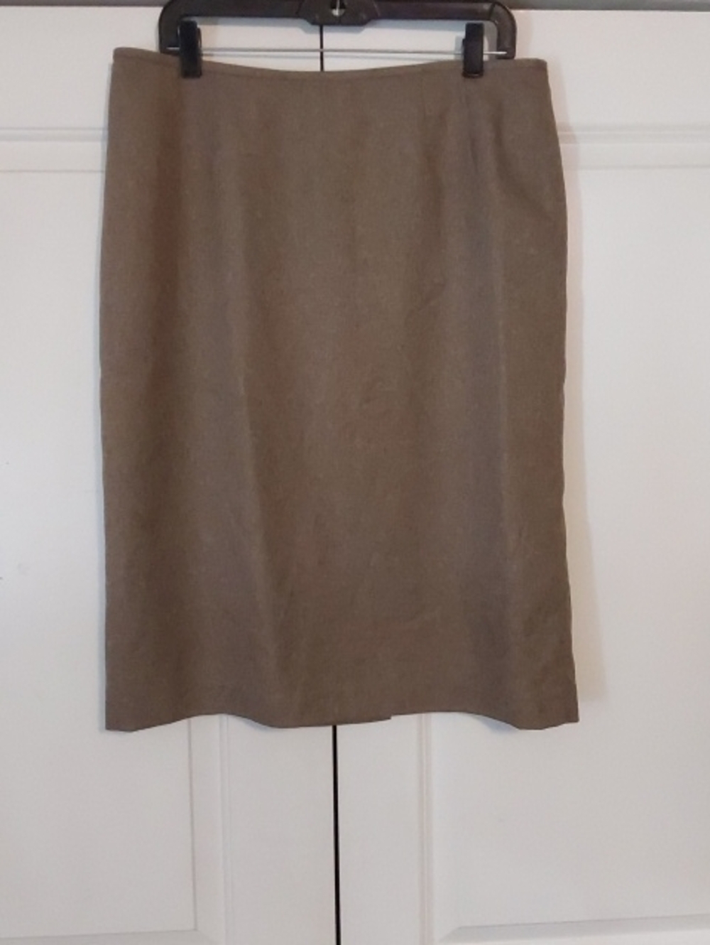 Evan Picone Taupe Pencil Skirt